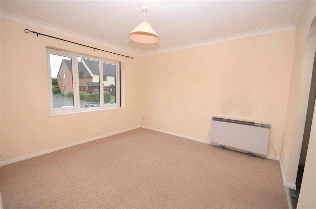 Property photo 3 of 6 Picture No. 05