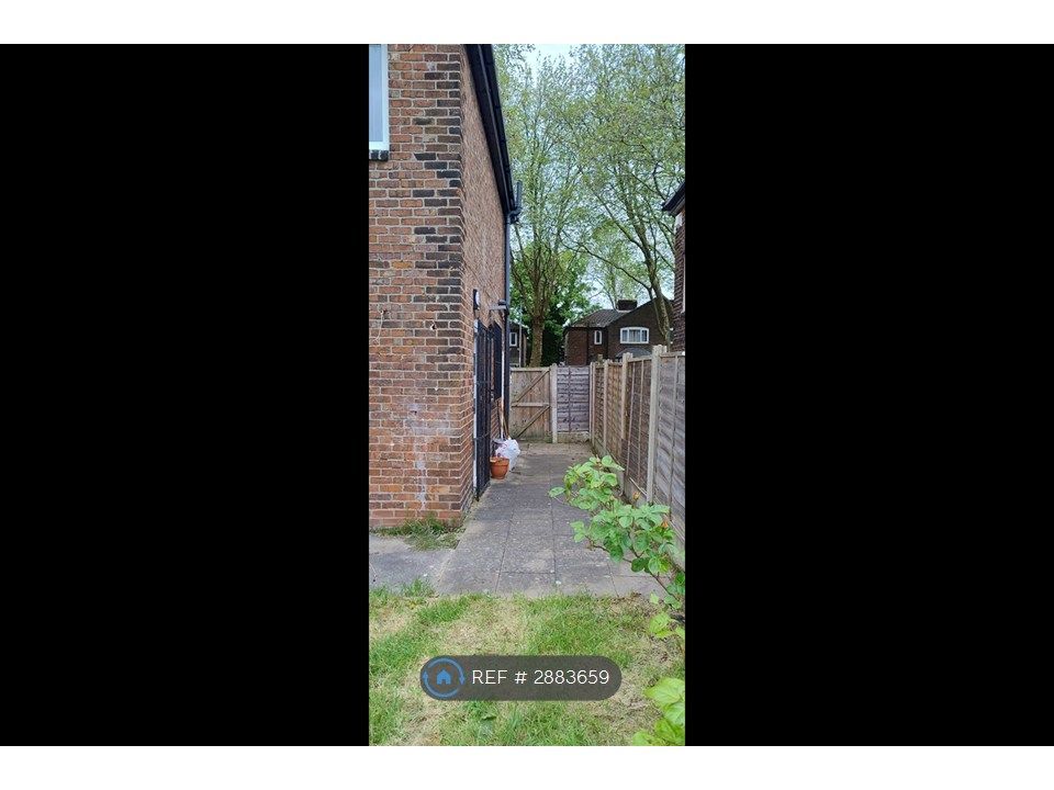 Property photo 2 of 30