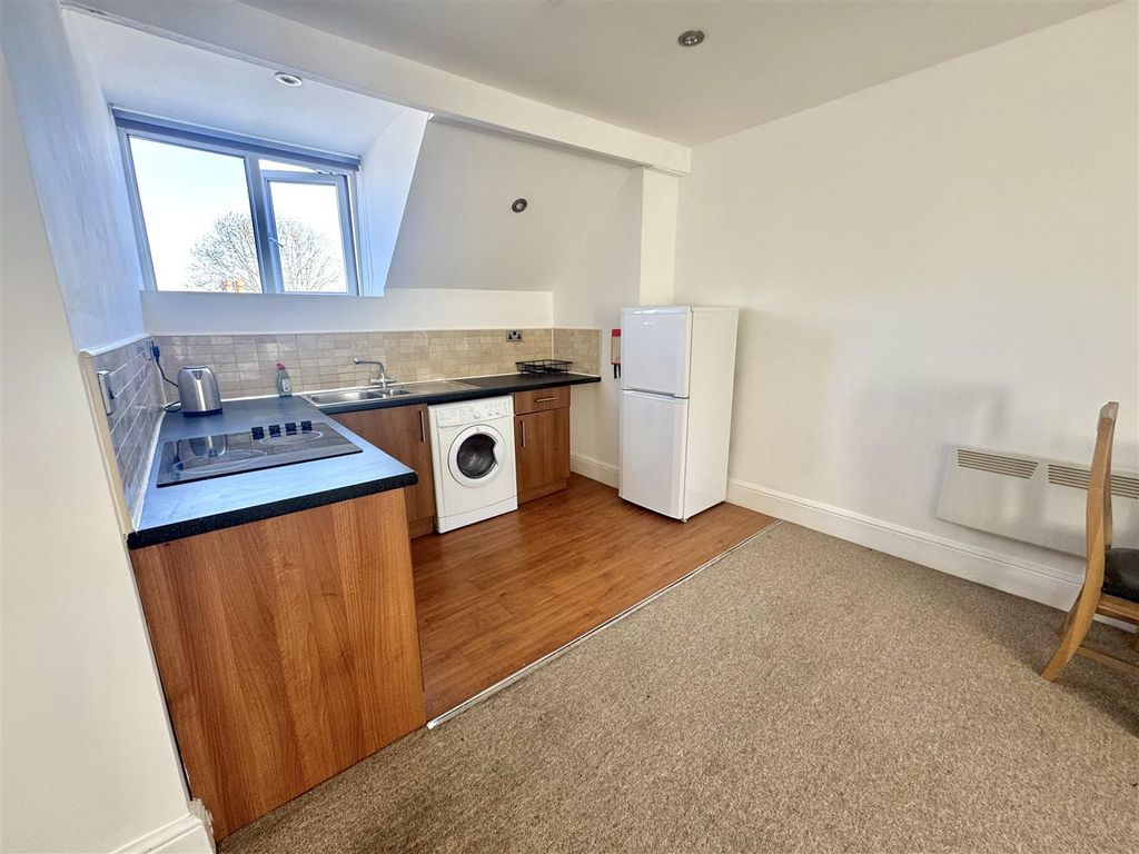 Property photo 3 of 7 Tempimageasnuzu.Jpg