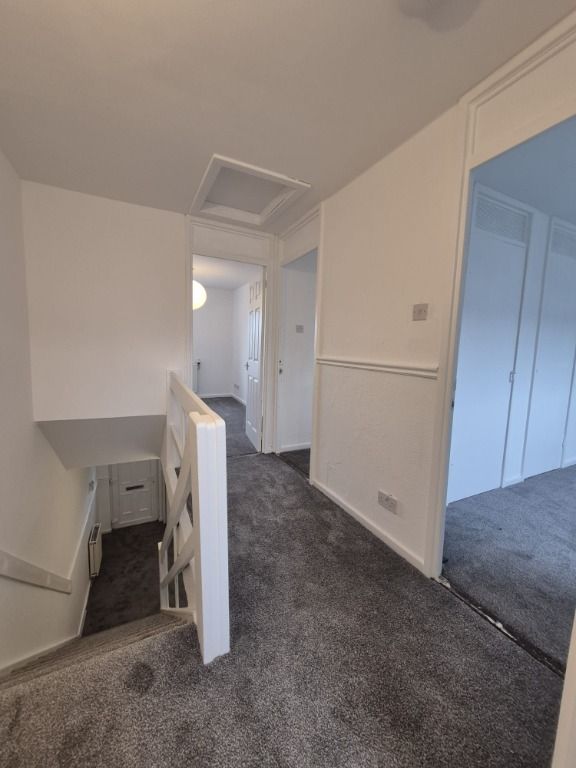 Property photo 3 of 9 Photo 3