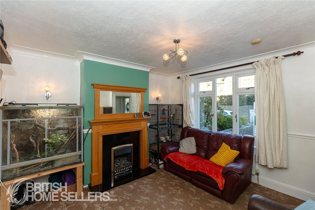 Property photo 3 of 21 Picture No. 15