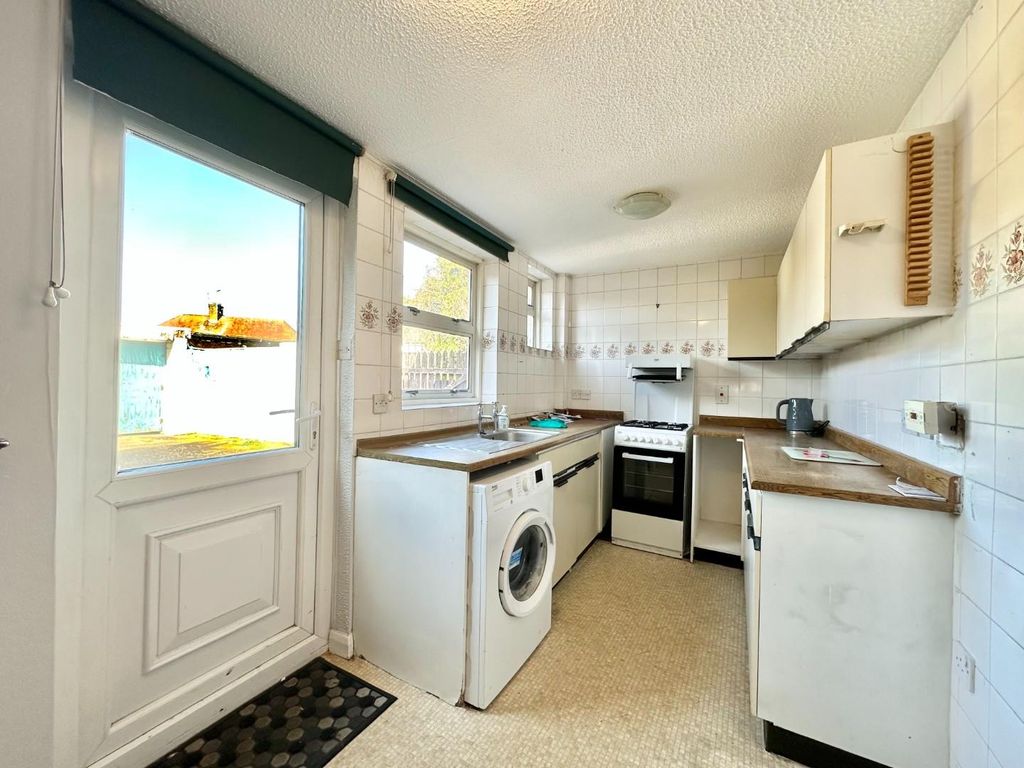 Property photo 2 of 16 Img_1306.Jpg