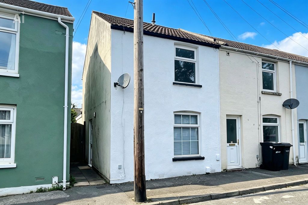 Property photo 1 of 15 Front