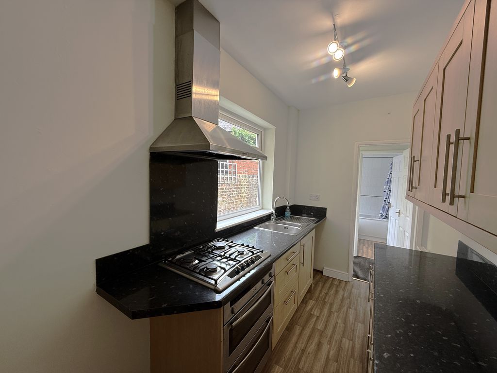 Property photo 3 of 9 Image