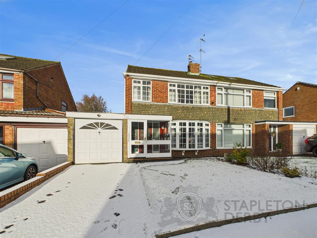 Property photo 1 of 18 Cam04720G0-Pr0164-Still019.Jpg