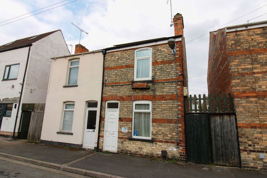 Property photo 1 of 7