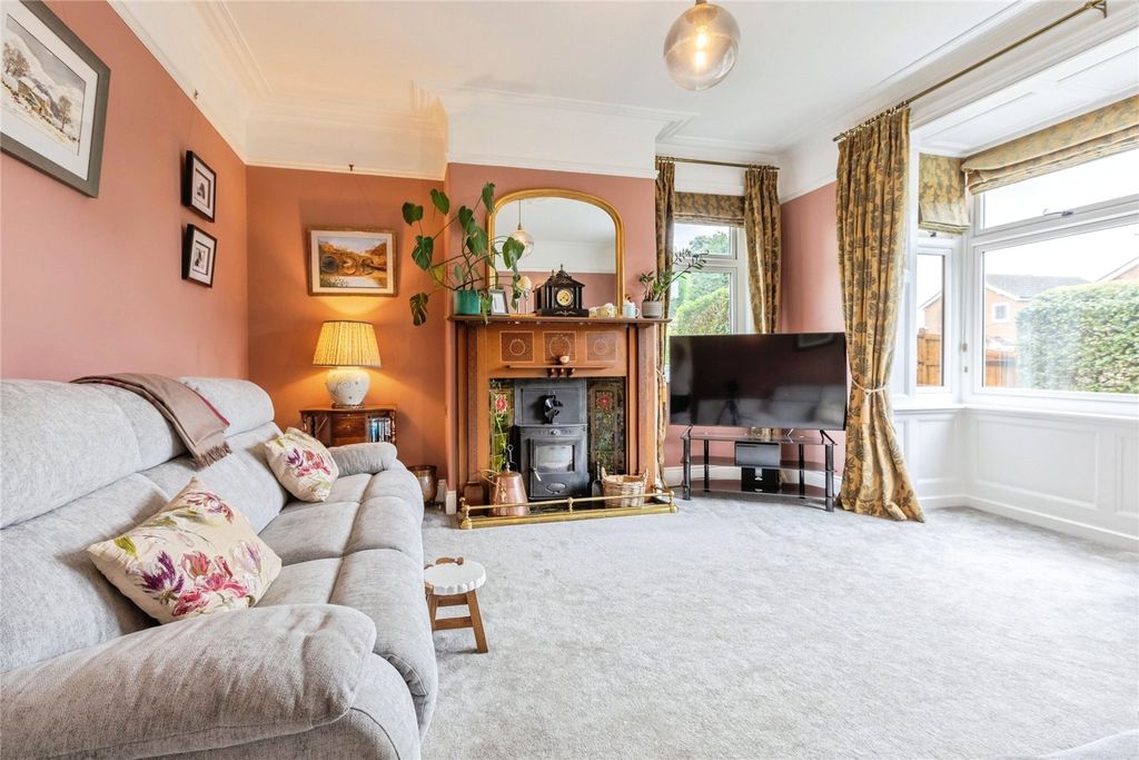 Property photo 3 of 21 Picture No. 05