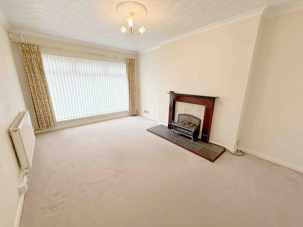 Property photo 2 of 14 Gallery