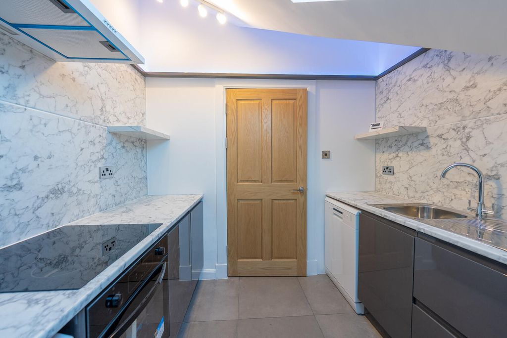 Property photo 2 of 23 Kitchen