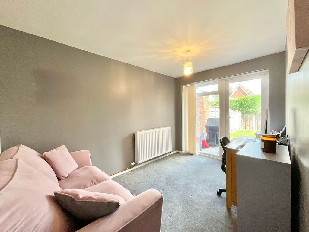 Property photo 3 of 24