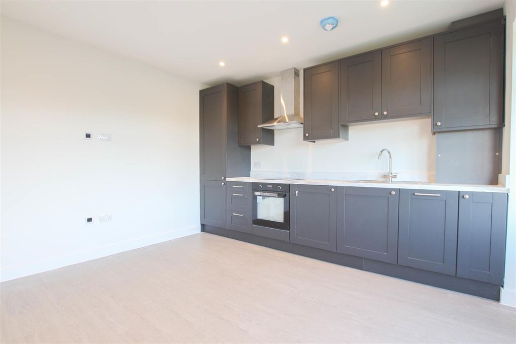 Property photo 1 of 9 Img_8303.Jpg