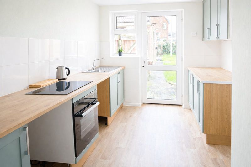 Property photo 2 of 12 Photo 13