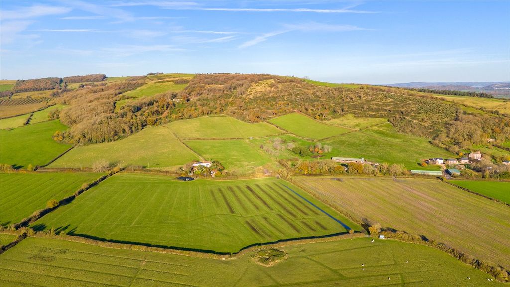 Property photo 2 of 3 Picture No. 02