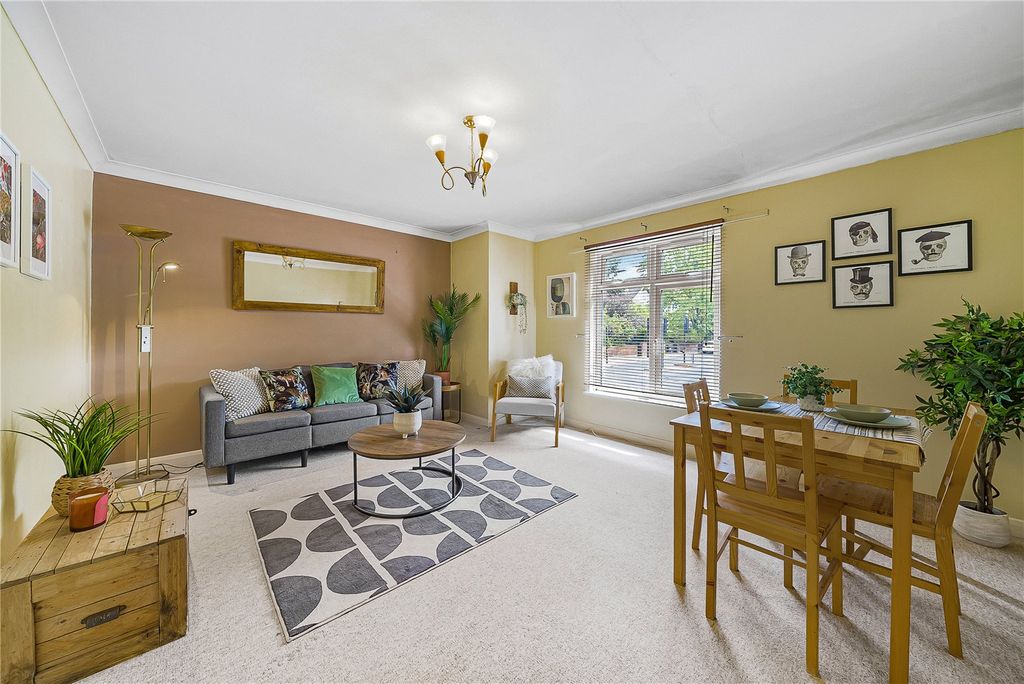 Property photo 1 of 10 Picture No. 04