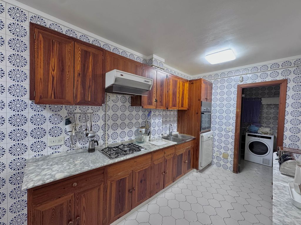 Property photo 3 of 22 Img_3161-Min.Jpg