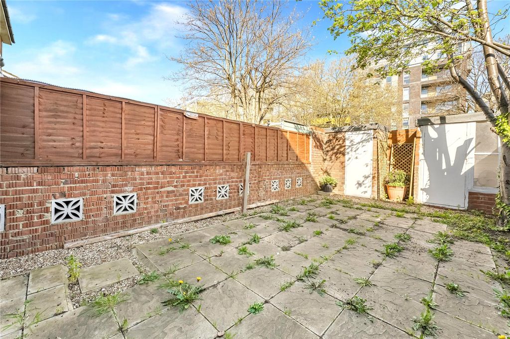 Property photo 3 of 26 Picture No. 13