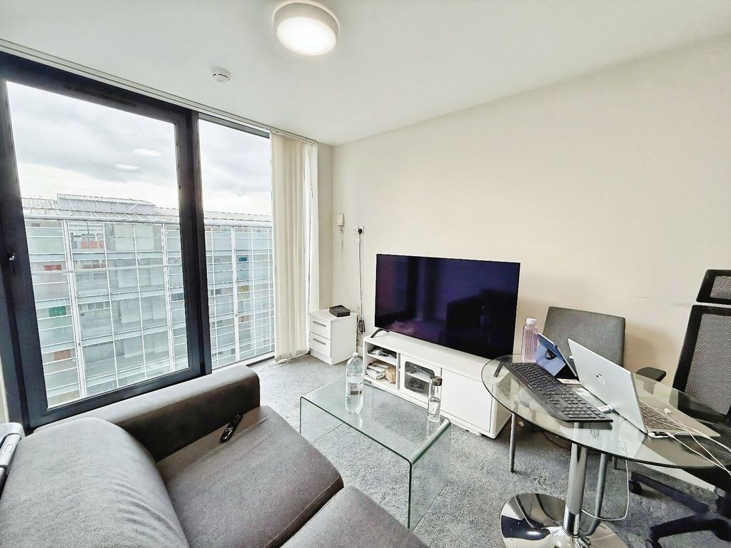 Property photo 2 of 6 Picture No. 08