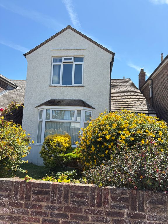 Property photo 1 of 11