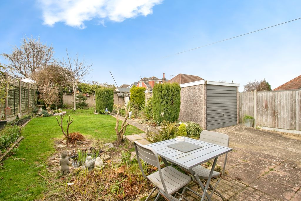 Property photo 3 of 17 Photography