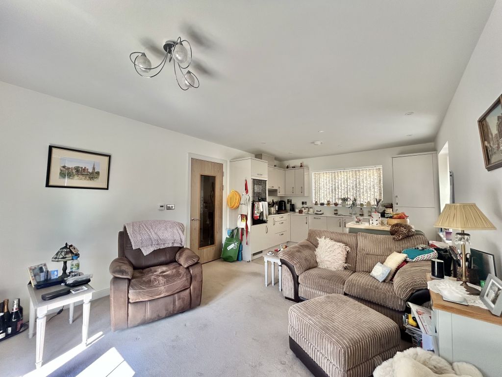 Property photo 3 of 18