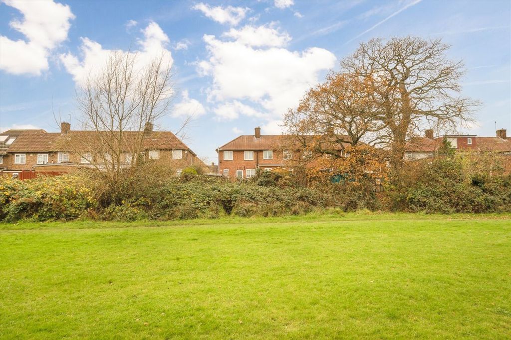 Property photo 2 of 2