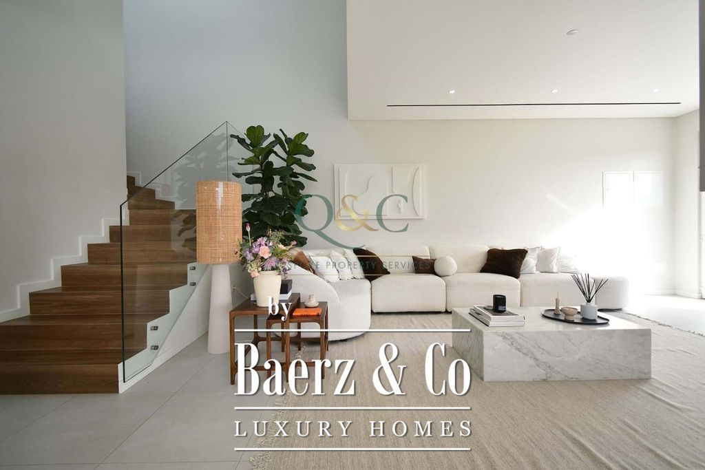 Property photo 2 of 35