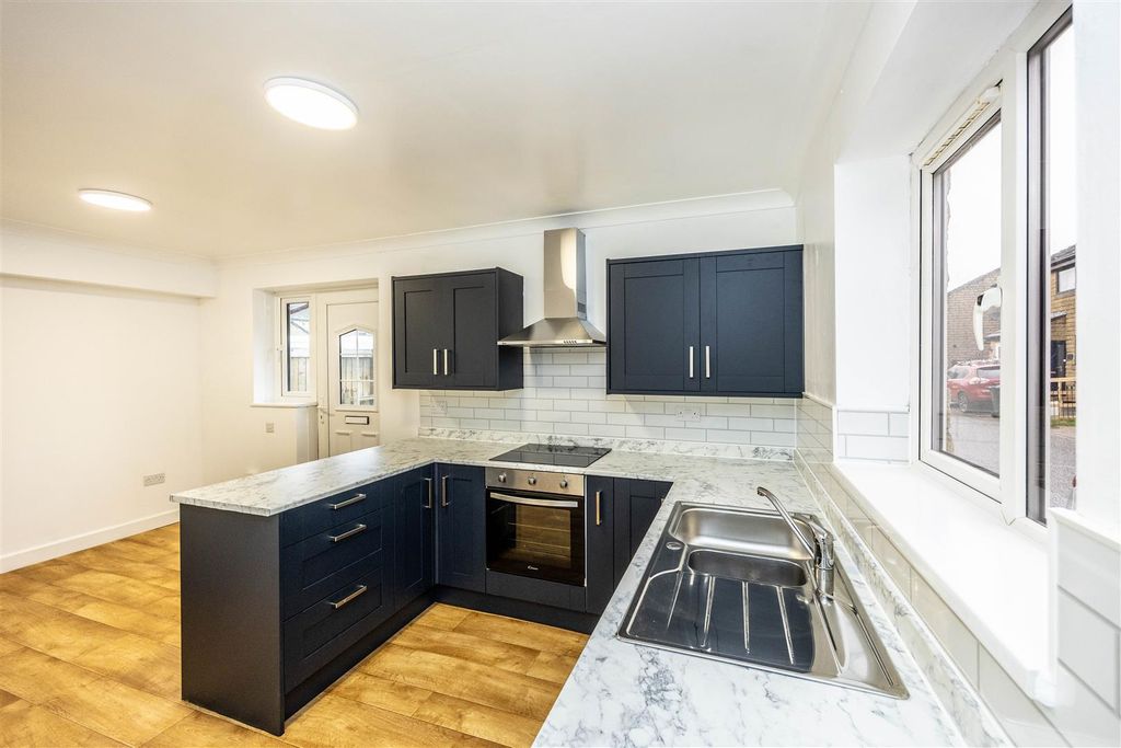 Property photo 3 of 26 10Bhfqueens-281125-21.Jpg