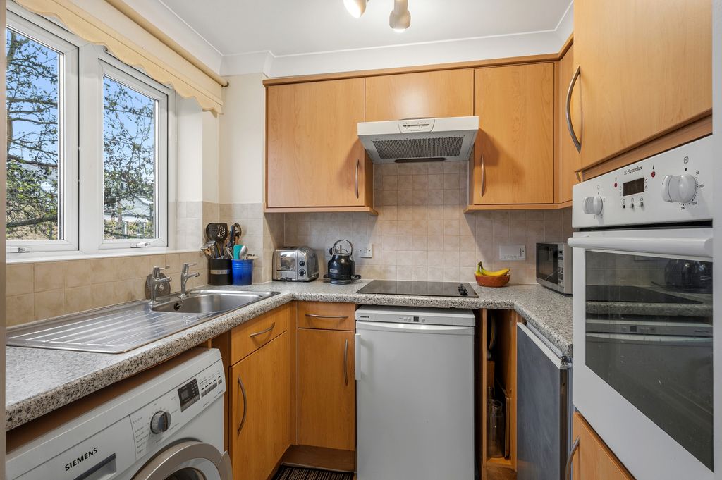 Property photo 3 of 17 Picture No. 03