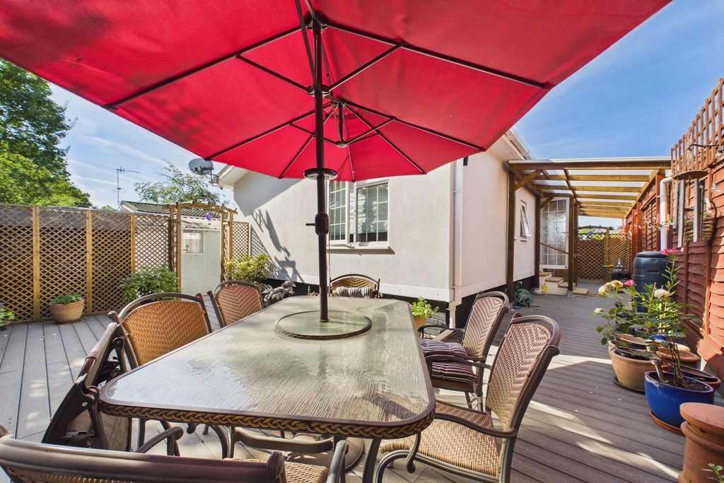 Property photo 2 of 22 Photo 23