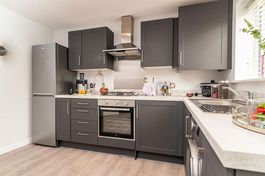Property photo 3 of 8 Lisburn_Kitchen.Jpg