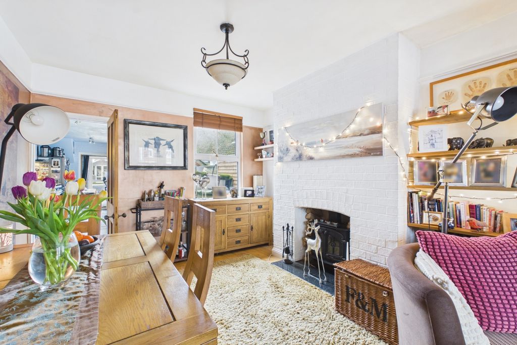 Property photo 3 of 12 Dining Room