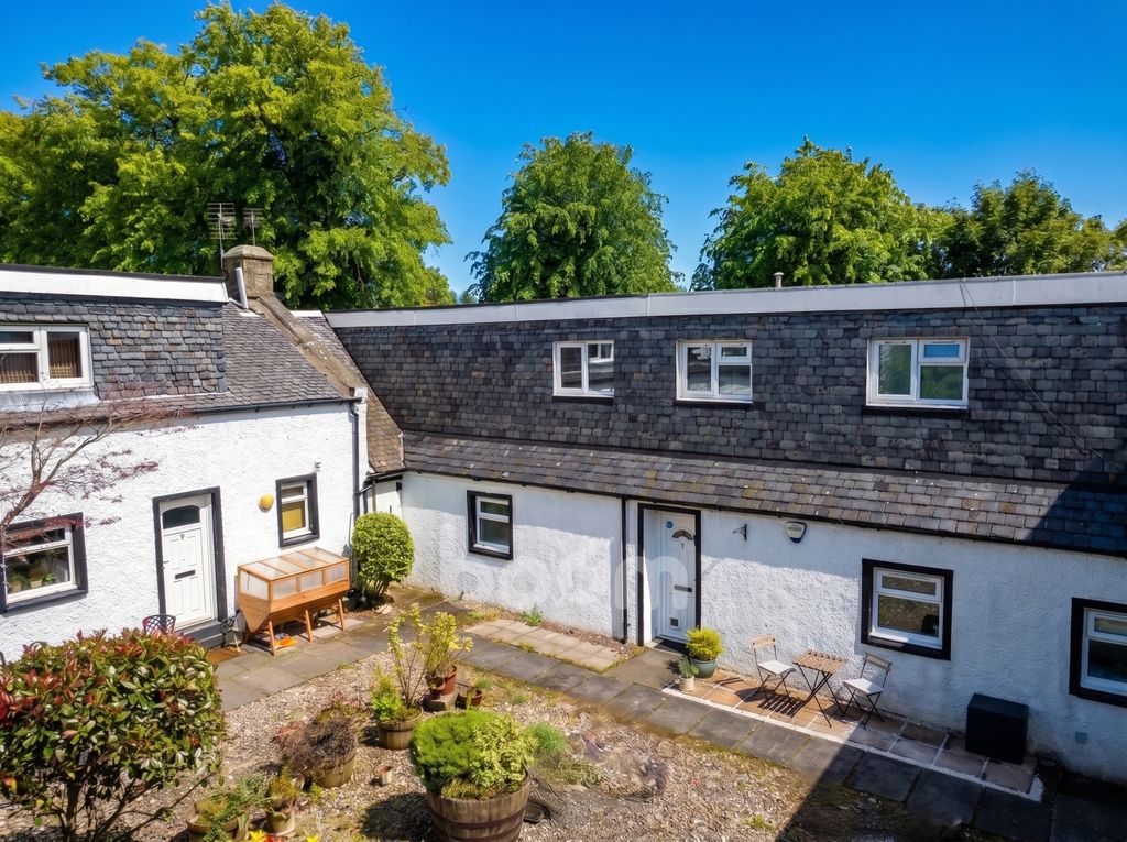 Property photo 1 of 20 Park Court, Beith External One