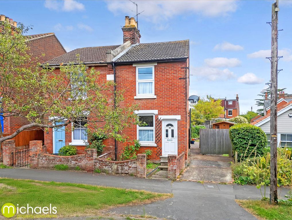 Property photo 1 of 18
