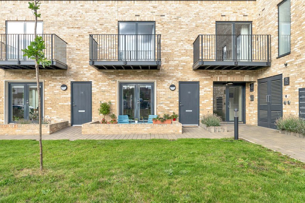 Additional image 12 of 1 bed flat for saleMilton Road, Lovell Lodge CB4