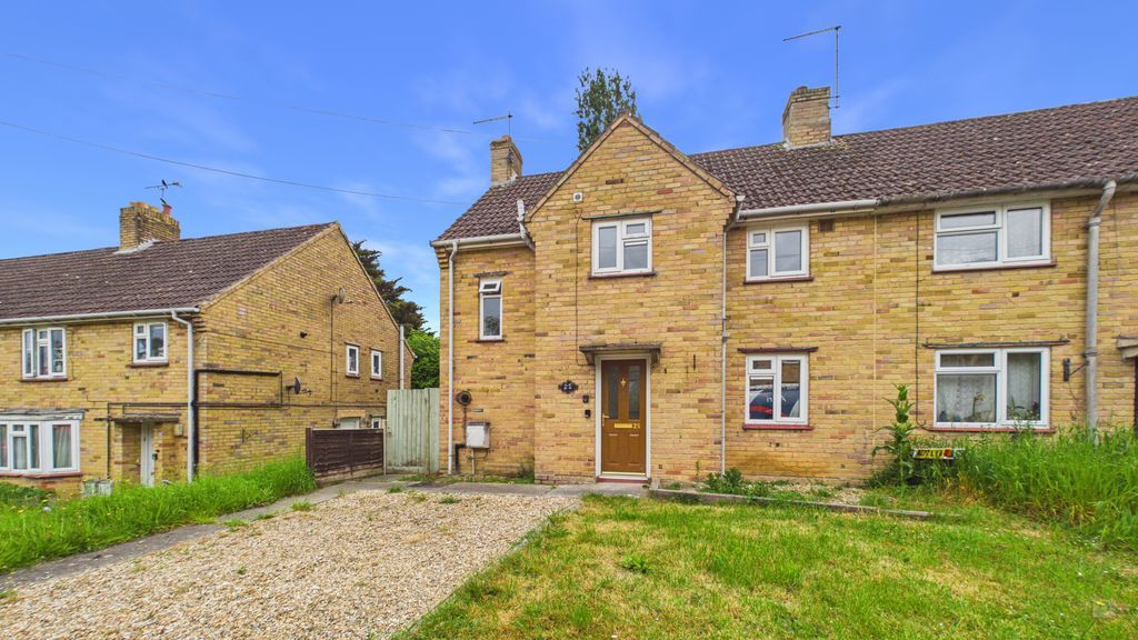 Property photo 1 of 13 Photo 8