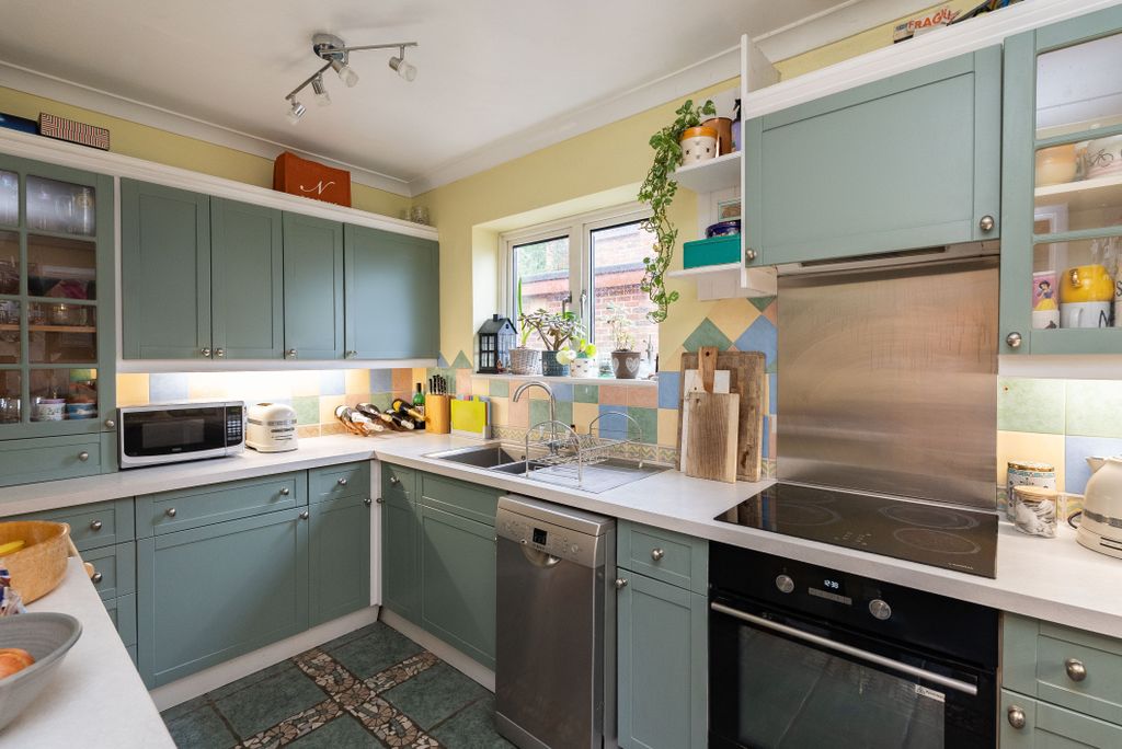 Property photo 3 of 16 Dsc02970