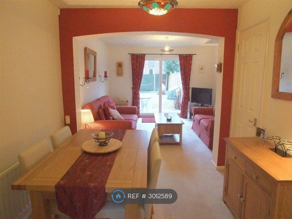 Property photo 2 of 9
