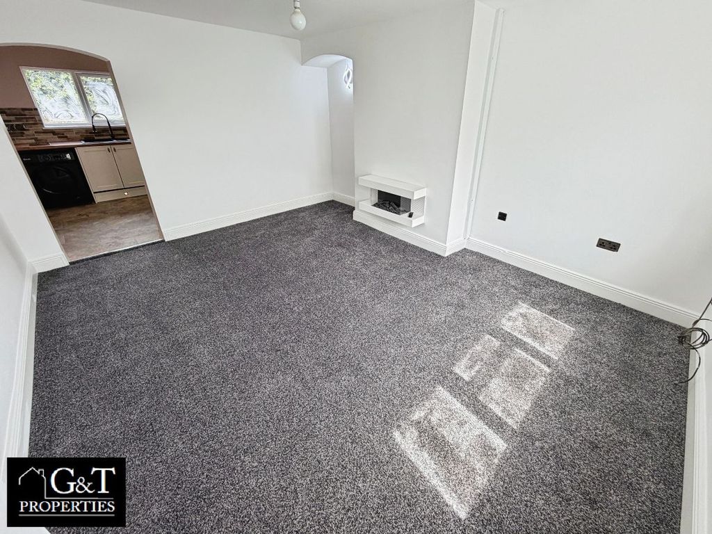 Property photo 3 of 15 Reception Room