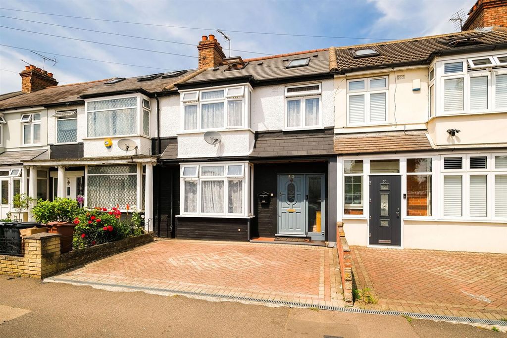 Property photo 1 of 19