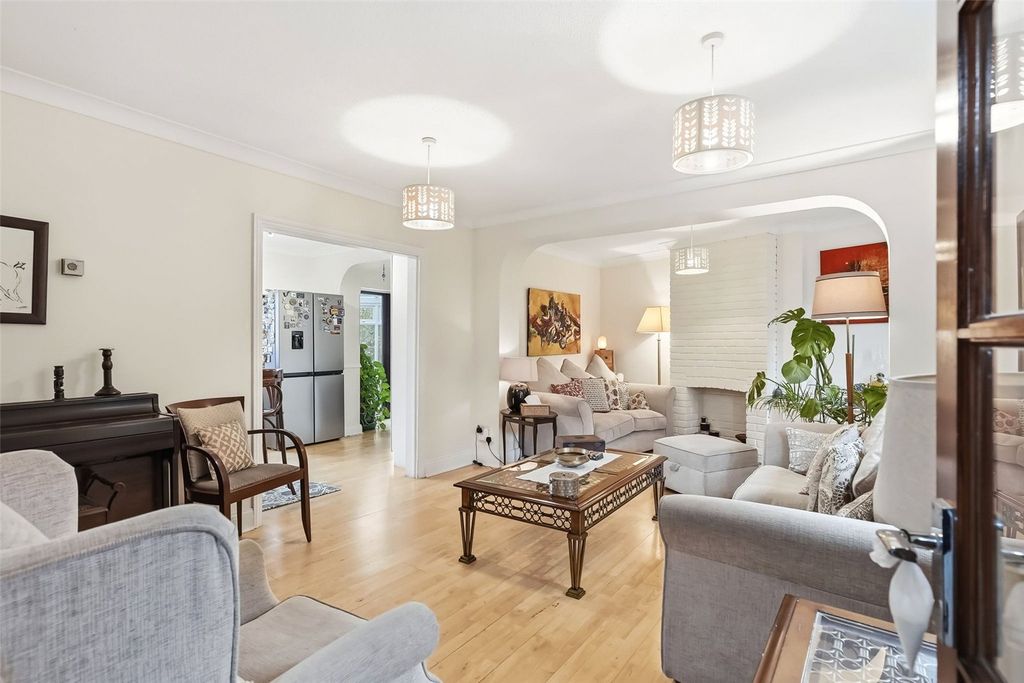 Property photo 3 of 20 Picture No. 05