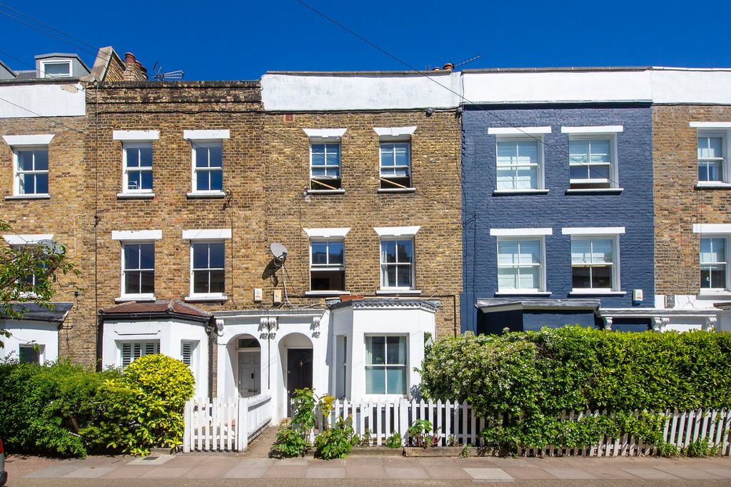 Property photo 1 of 14