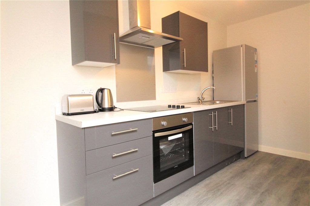 Property photo 1 of 6 Picture No. 06
