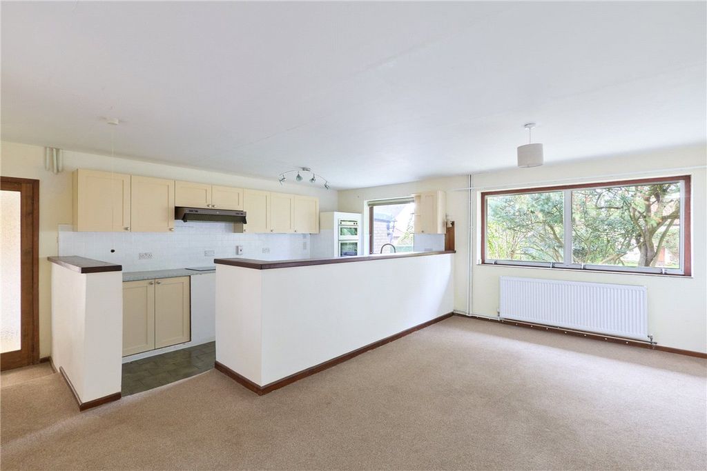 Property photo 3 of 14 Picture No. 16