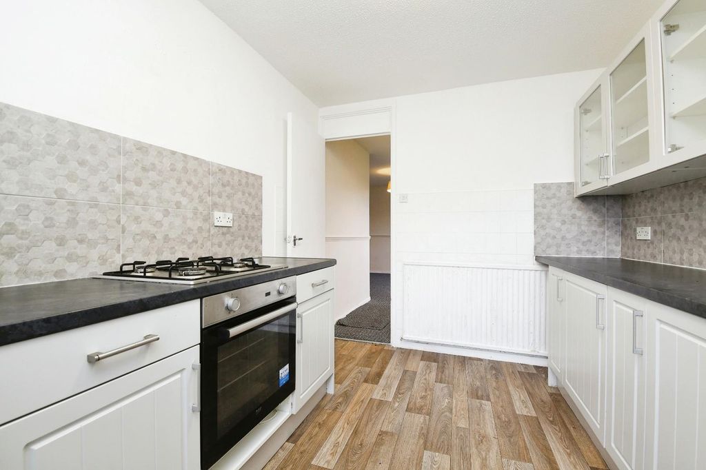 Property photo 2 of 13 Kitchen