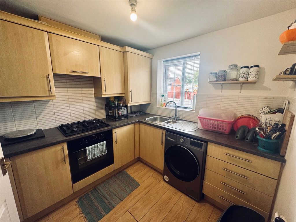 Property photo 3 of 17 Picture No. 18