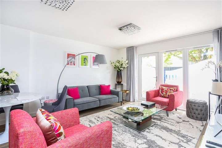 Property photo 2 of 8 Living Room