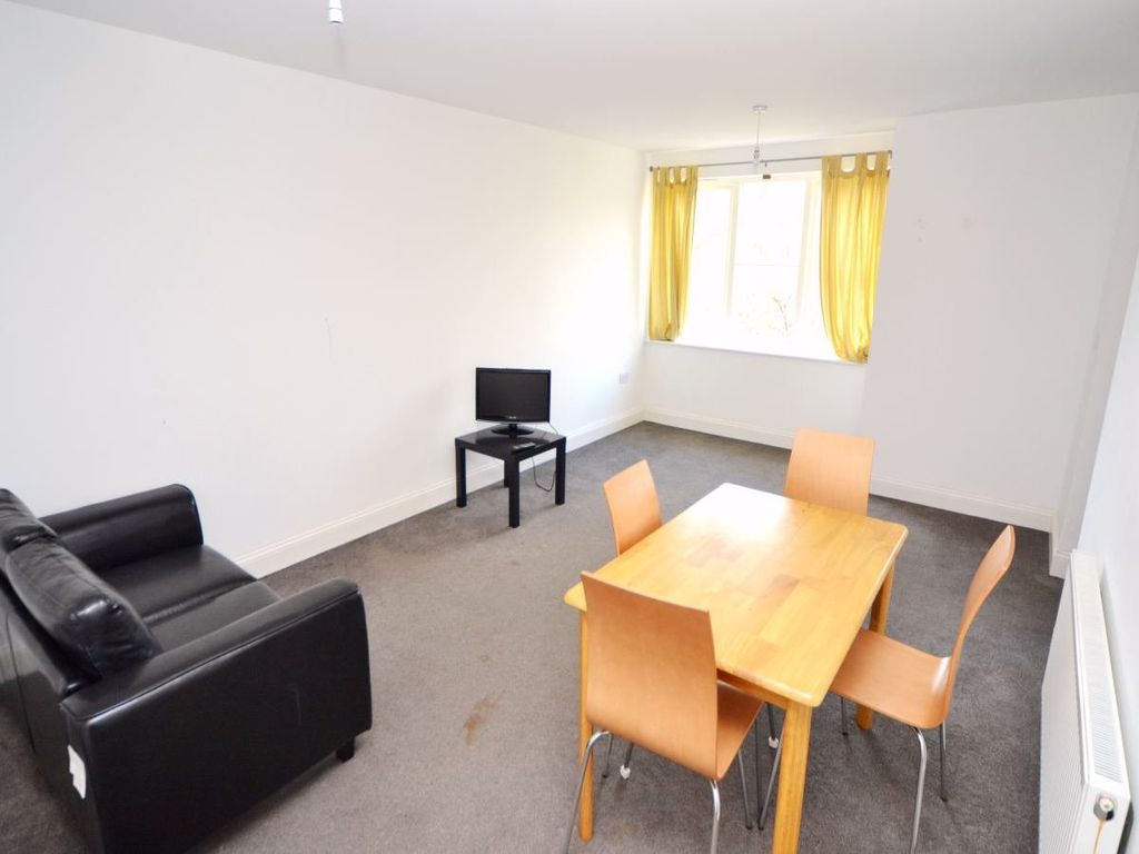 Property photo 2 of 4