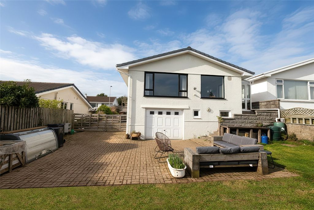 Property photo 1 of 24 Picture No. 06