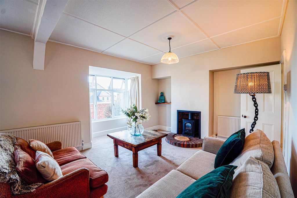 Property photo 3 of 33 Dsc01665-Hdr.Jpg