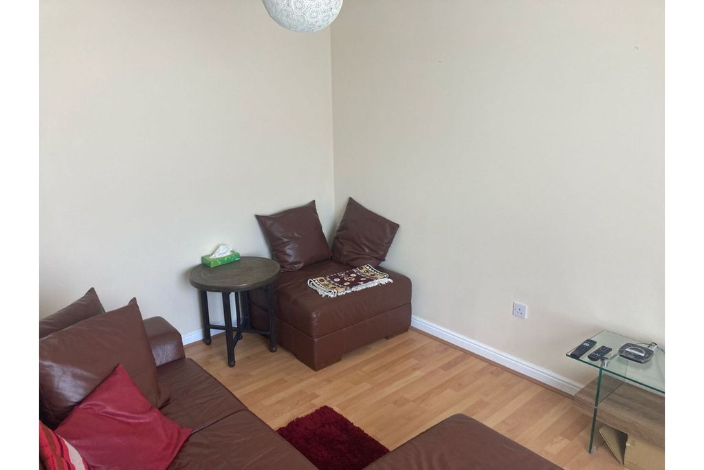 Property photo 3 of 16